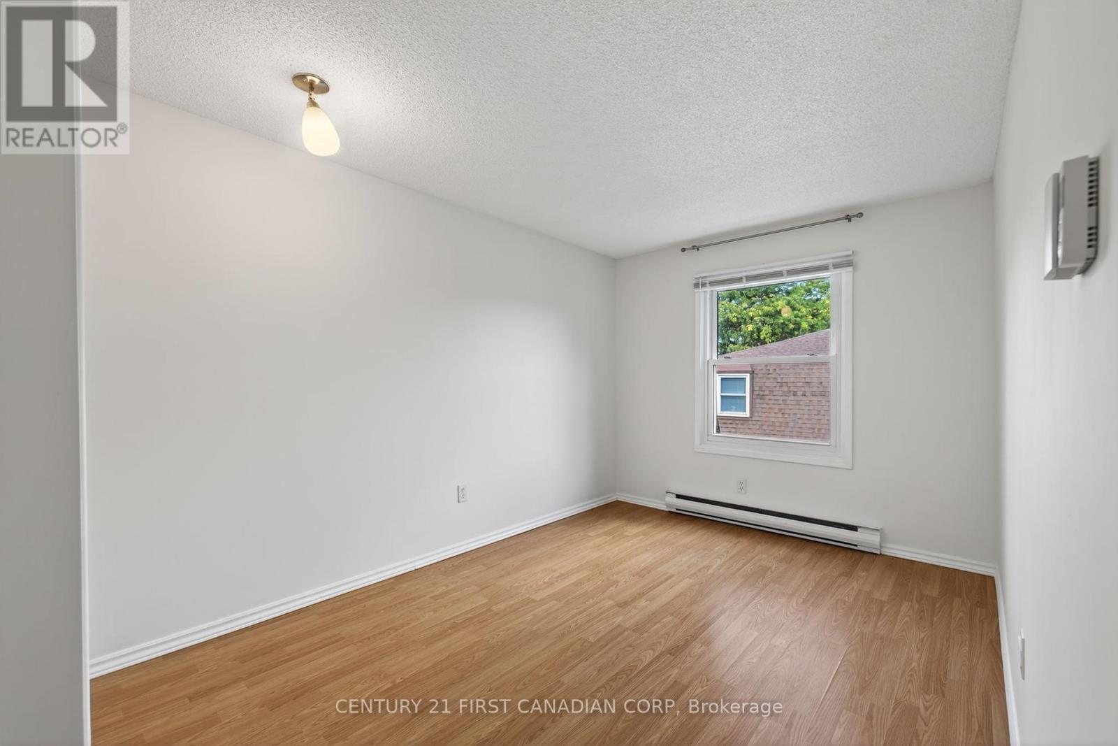 176 Gardenwood Drive, London South, Ontario  N6J 3Z9 - Photo 25 - X12408090