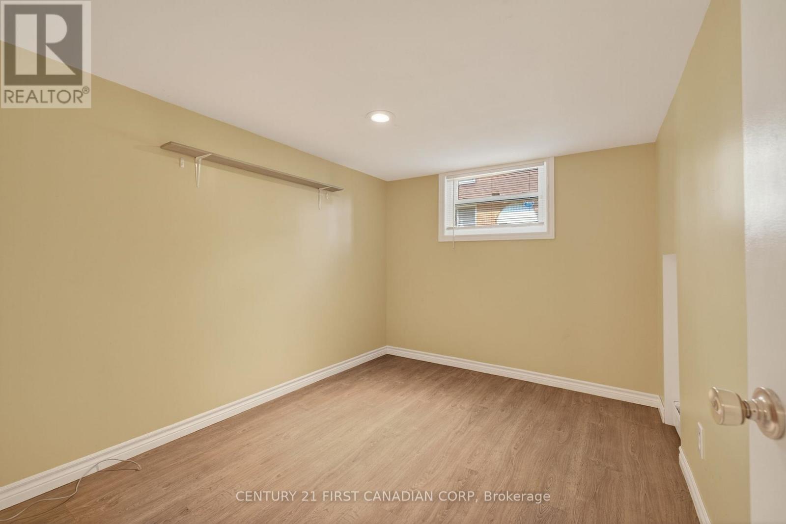 176 Gardenwood Drive, London South, Ontario  N6J 3Z9 - Photo 27 - X12408090