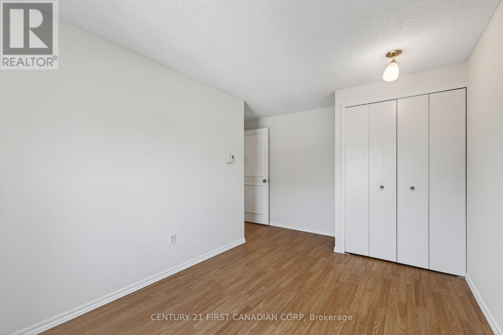 176 Gardenwood Drive, London South, Ontario  N6J 3Z9 - Photo 8 - X12408090