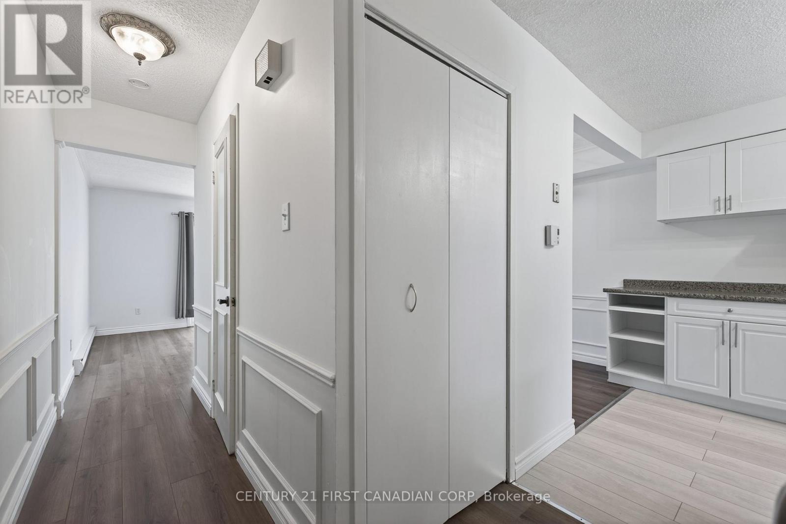 176 Gardenwood Drive, London South, Ontario  N6J 3Z9 - Photo 9 - X12408090