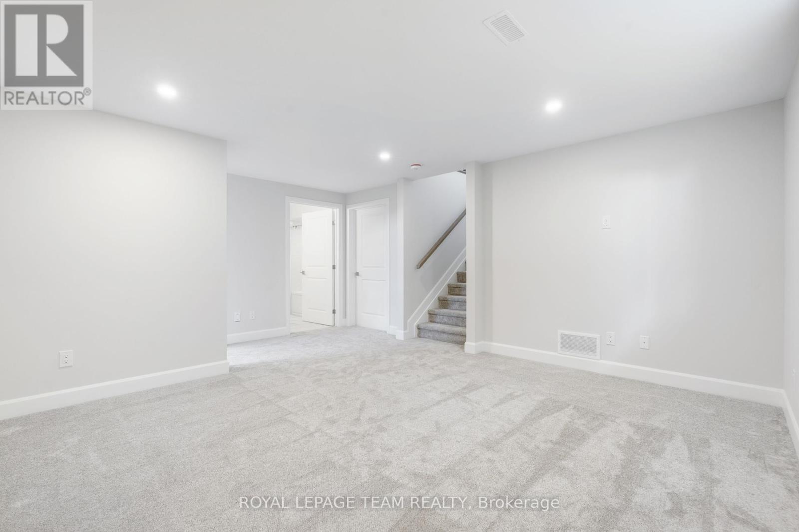 1165 Potter Drive, Brockville, Ontario  K6V 0G8 - Photo 24 - X12408110