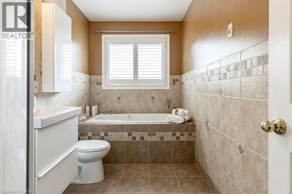 42 Archer Way, Hamilton, Ontario  L0R 1W0 - Photo 31 - 40770217