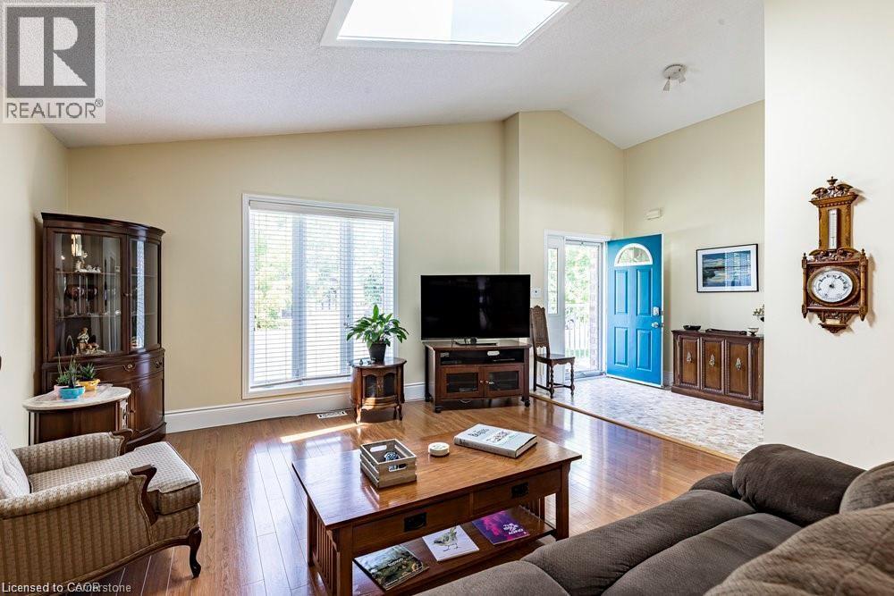 1510 Norwood Avenue, Burlington, Ontario  L7T 1V8 - Photo 6 - 40770219