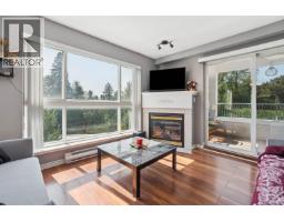 405 22230 NORTH AVENUE