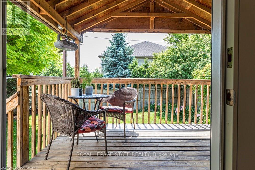 1510 Norwood Avenue, Burlington, Ontario  L7T 1V8 - Photo 17 - W12407686