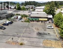 4146 Departure Bay Rd Uplands