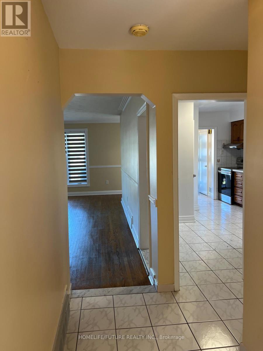 Main - 20 Electro Road, Toronto, Ontario  M1R 2A7 - Photo 11 - E12408107