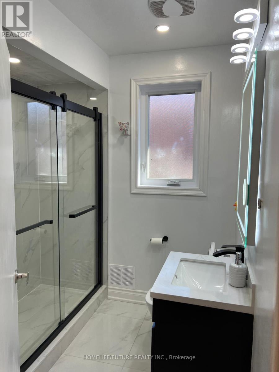 Main - 20 Electro Road, Toronto, Ontario  M1R 2A7 - Photo 6 - E12408107