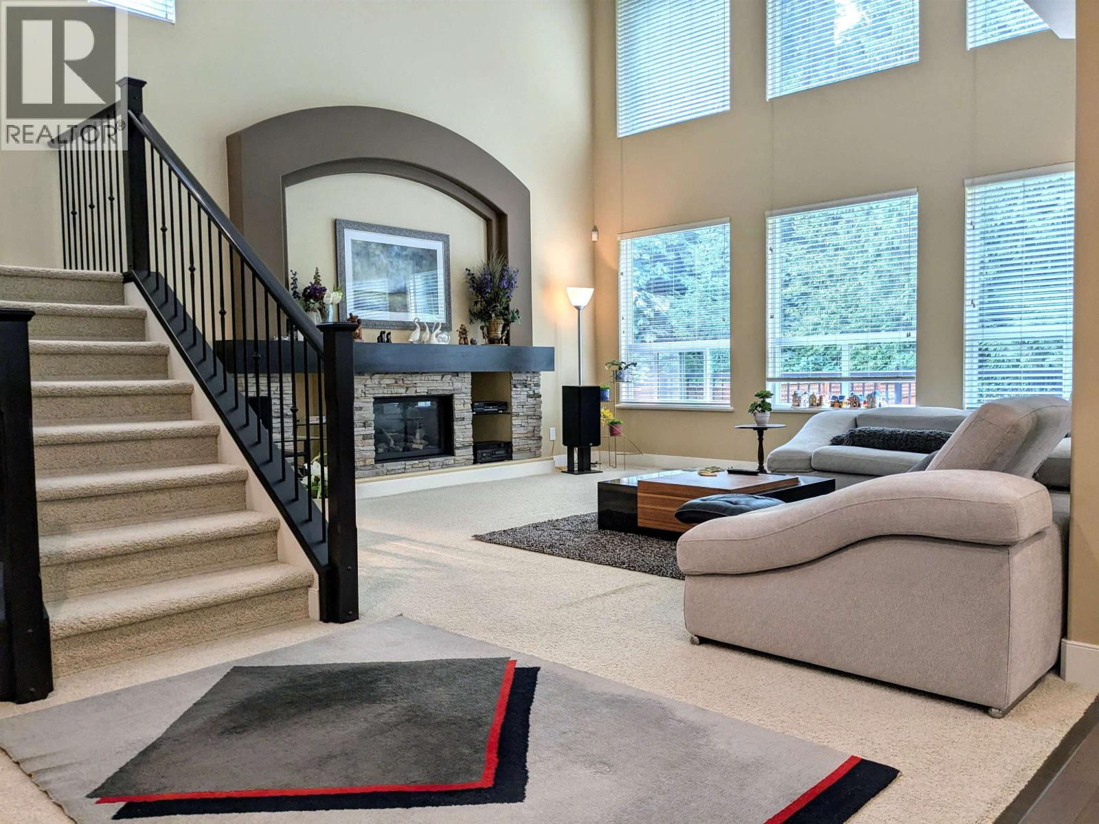 3346 Devonshire Avenue, Coquitlam, British Columbia  V3E 0A9 - Photo 3 - R3048702