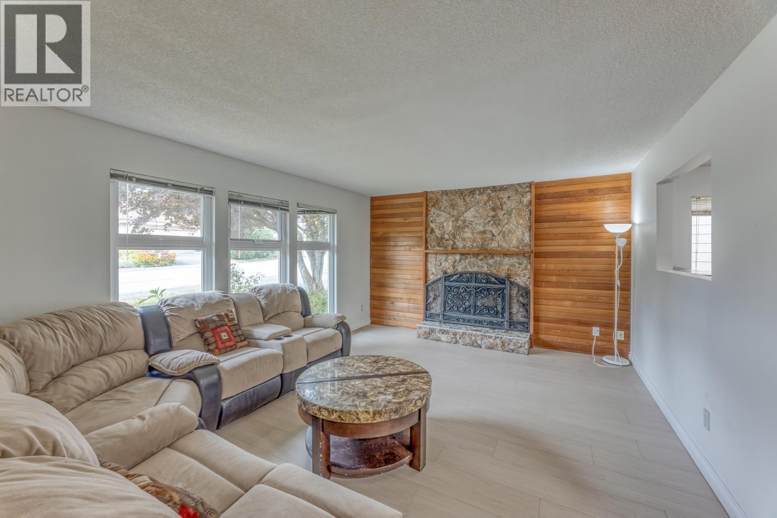 1309 Nestor Street, Coquitlam, British Columbia  V3E 1V5 - Photo 4 - R3048837