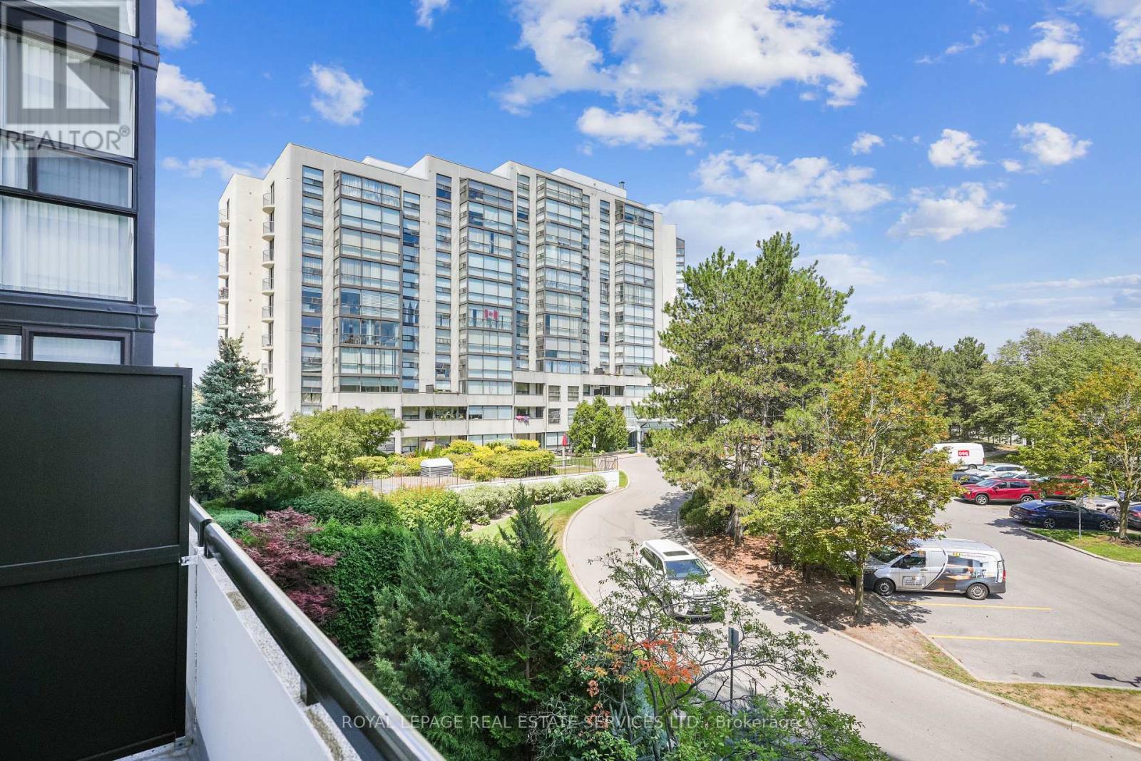 417 - 30 Harding Boulevard W, Richmond Hill, Ontario  L4C 9M3 - Photo 31 - N12408089