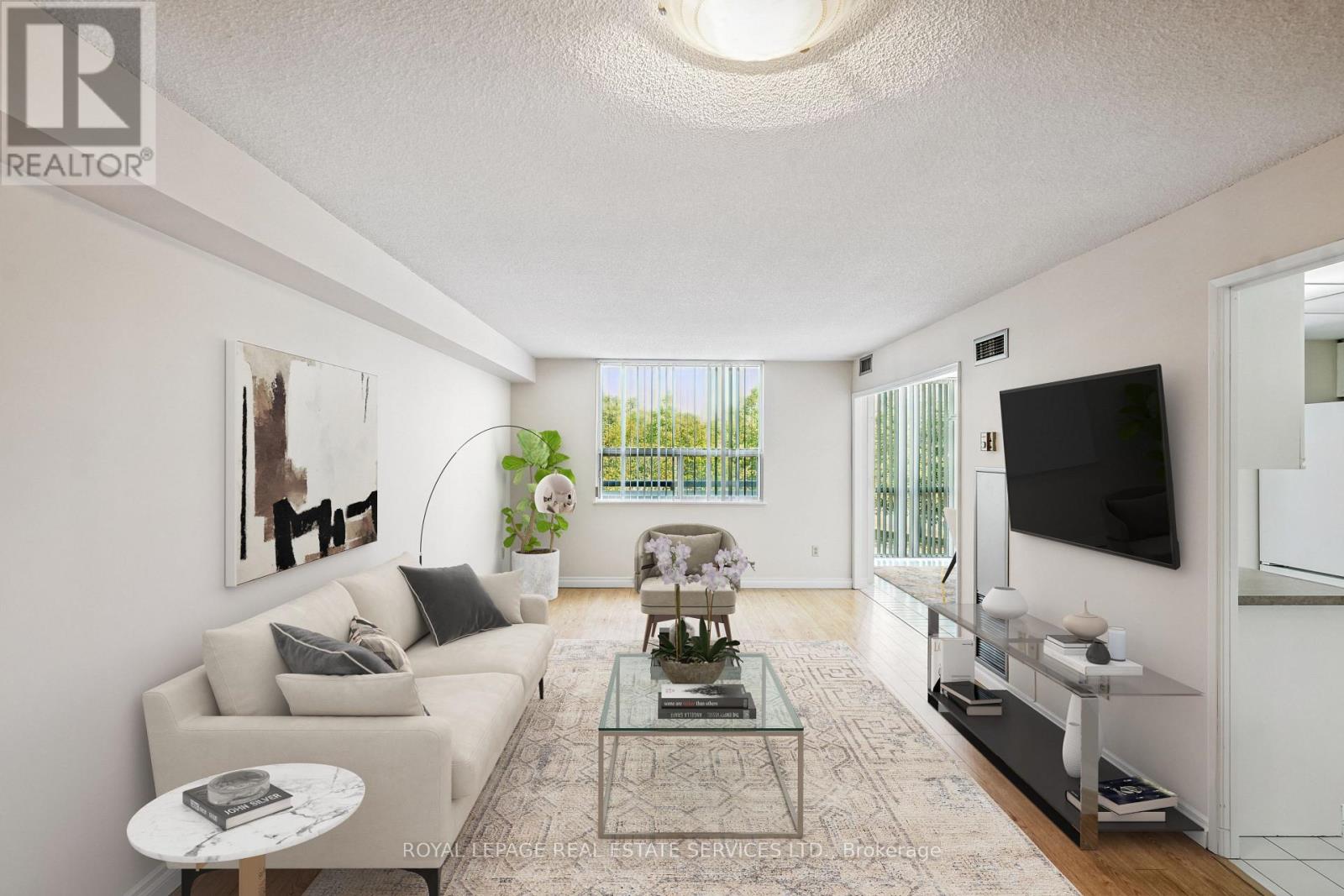417 - 30 Harding Boulevard W, Richmond Hill, Ontario  L4C 9M3 - Photo 8 - N12408089