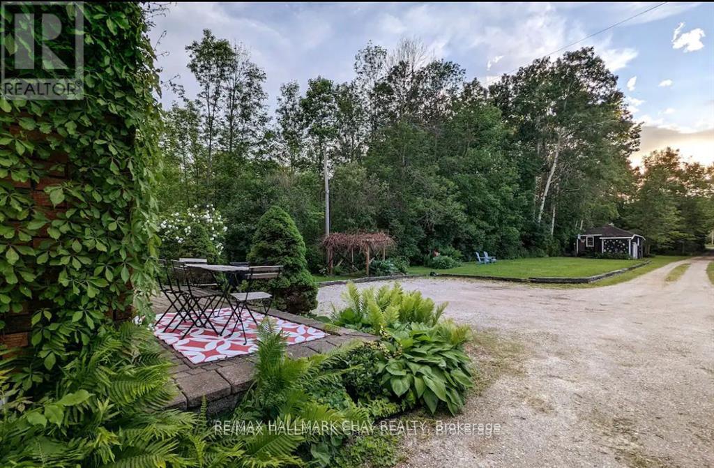 1969 North Orr Lake Road, Springwater, Ontario  L0L 1P0 - Photo 29 - S12408070