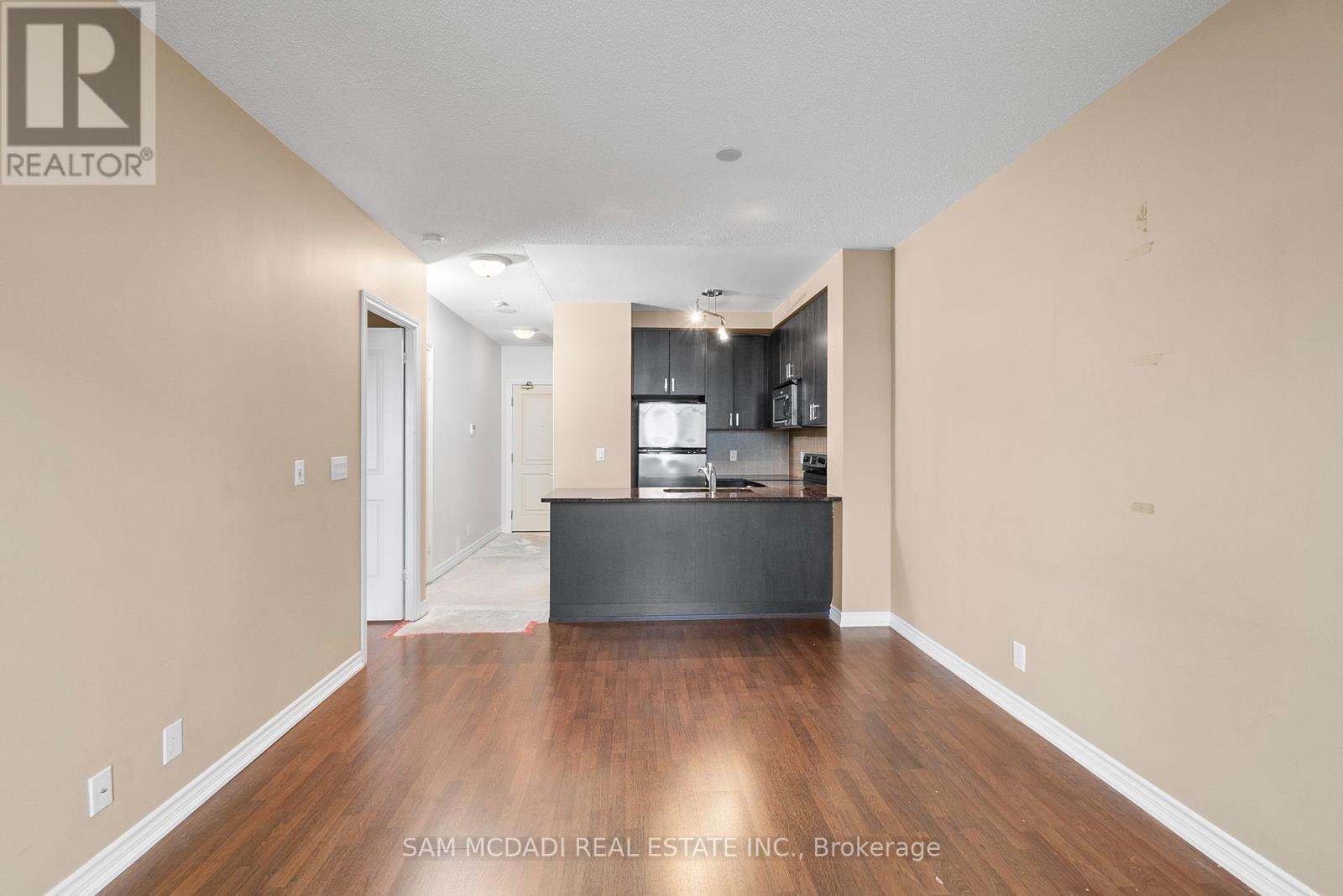 1616 - 9235 Jane Street, Vaughan (Maple), Ontario  L6A 0J8 - Photo 12 - N12377685