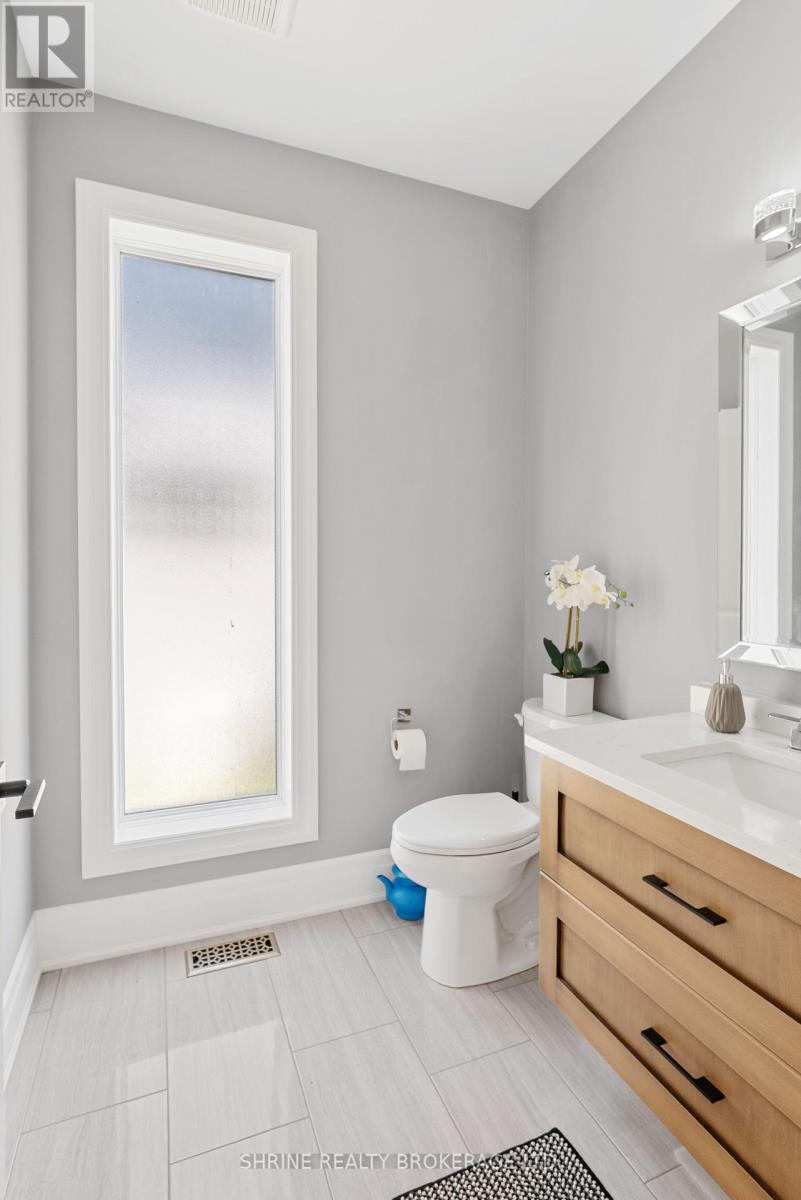 957 Holtby Court, London North (North E), Ontario  N6G 0W9 - Photo 26 - X12408034