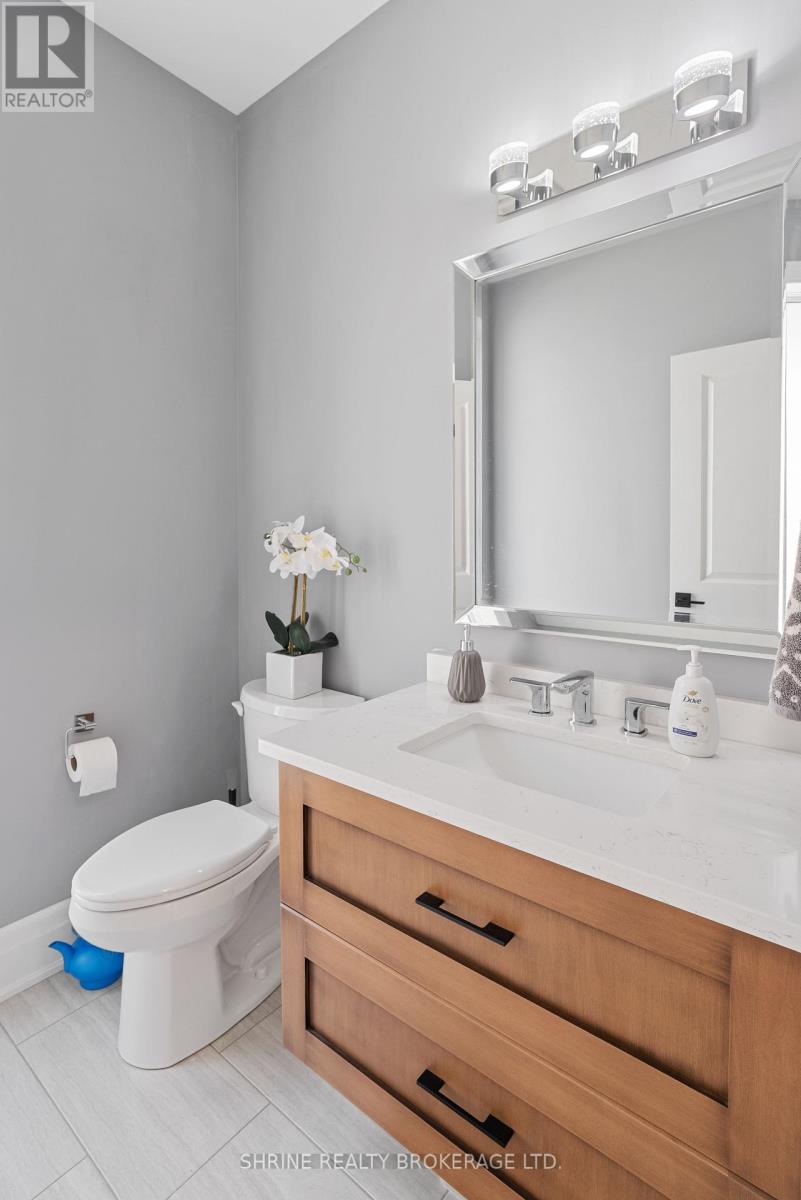 957 Holtby Court, London North (North E), Ontario  N6G 0W9 - Photo 27 - X12408034