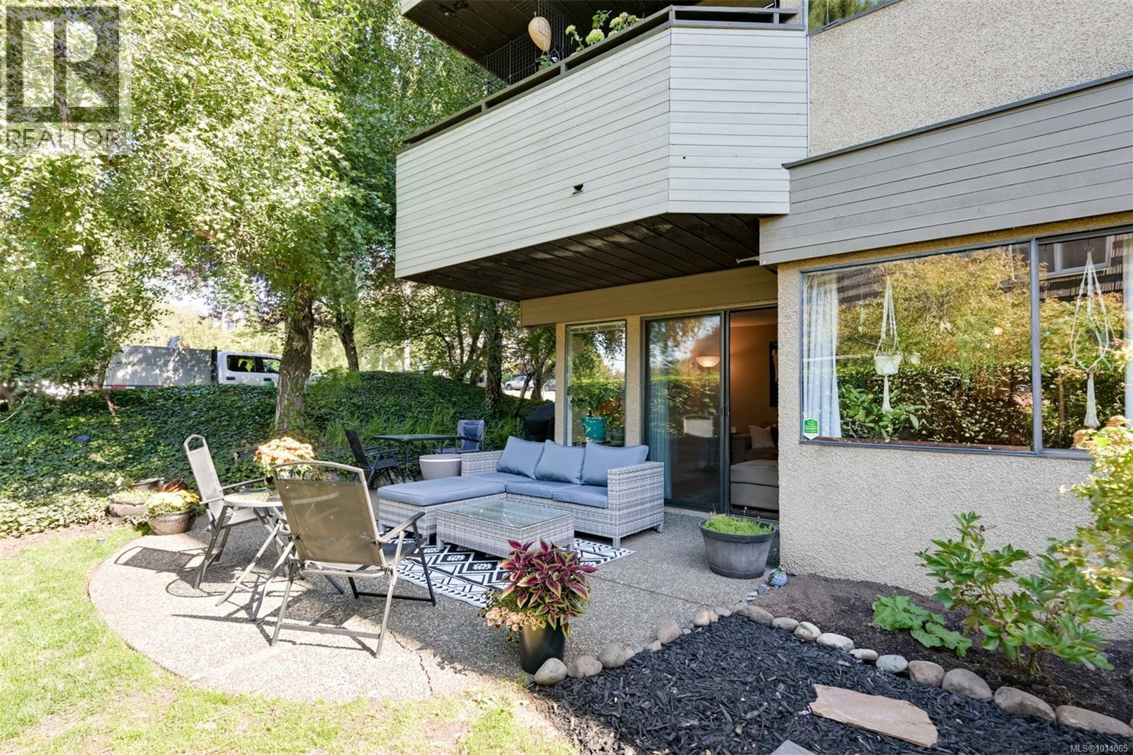 101 3274 Glasgow Ave, Saanich, British Columbia  V8X 1M2 - Photo 15 - 1014065