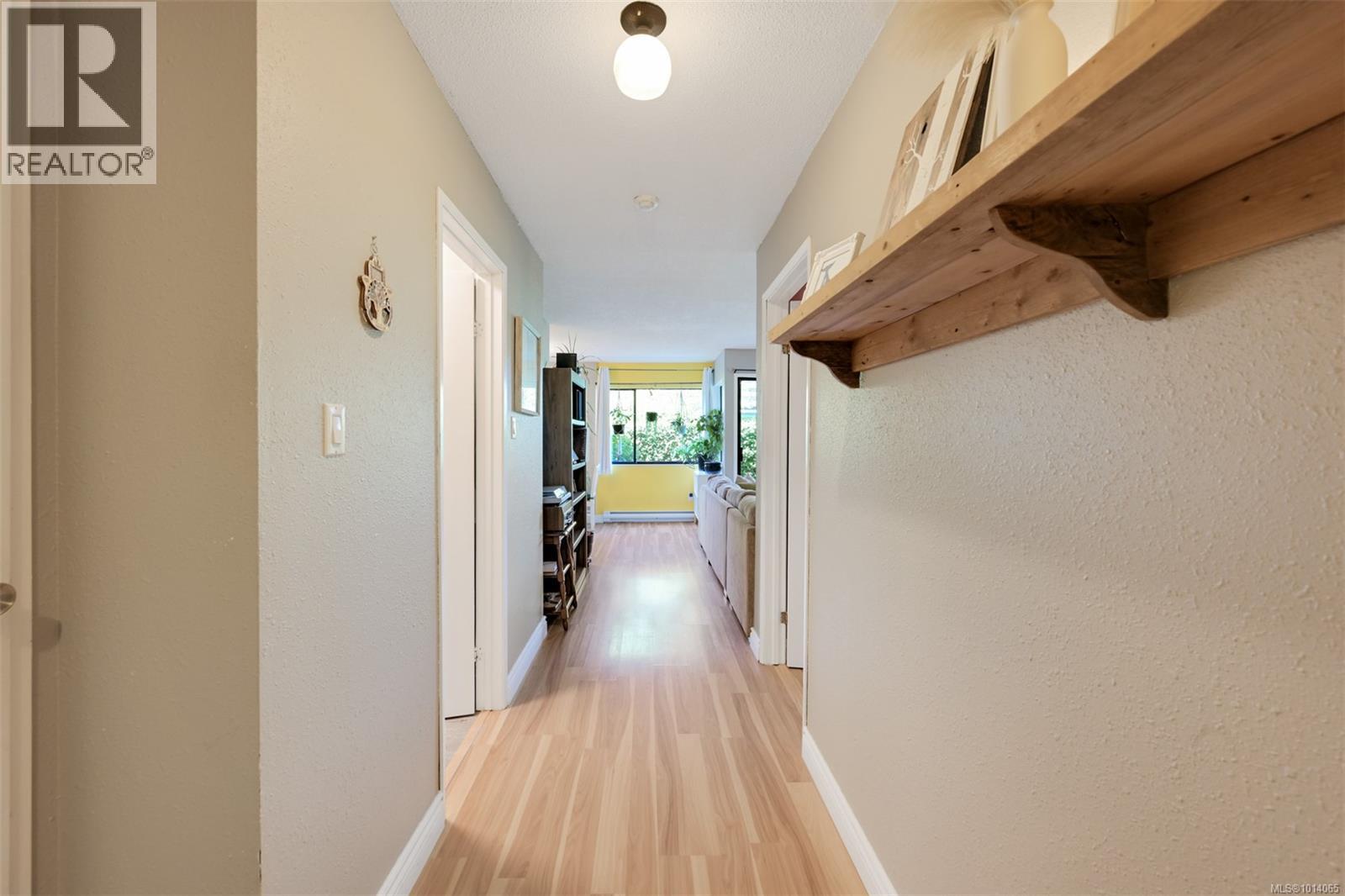 101 3274 Glasgow Ave, Saanich, British Columbia  V8X 1M2 - Photo 31 - 1014065