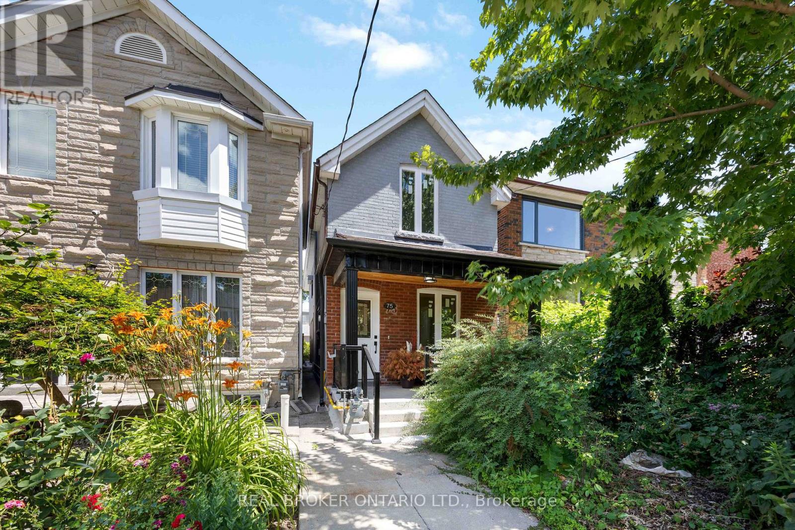 75 Harvie Avenue, Toronto (Corso Italia-Davenport), Ontario  M6E 4K4 - Photo 2 - W12408081