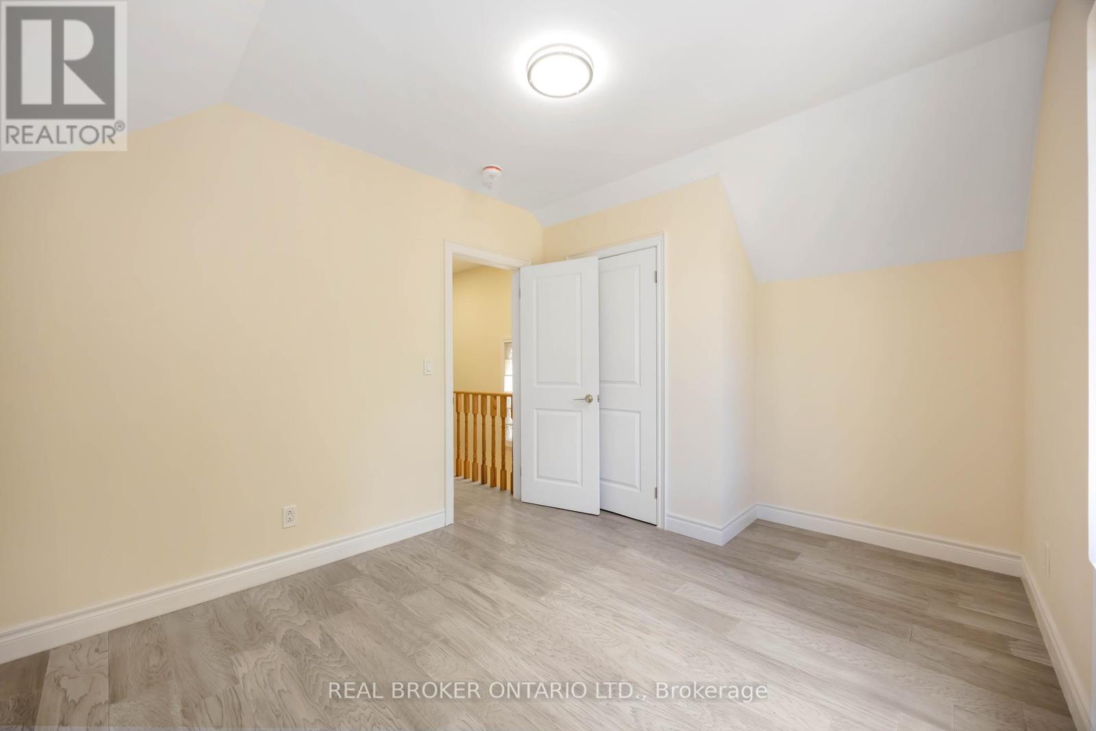 75 Harvie Avenue, Toronto (Corso Italia-Davenport), Ontario  M6E 4K4 - Photo 31 - W12408081
