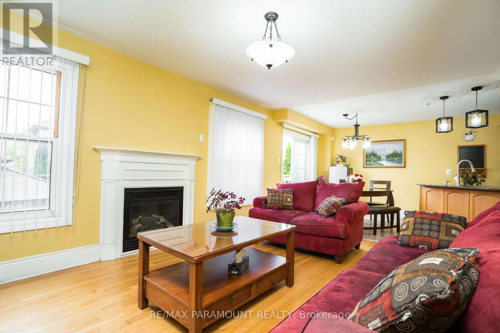 19 River Rock Crescent, Brampton, Ontario  L7A 2V2 - Photo 10 - W12408100