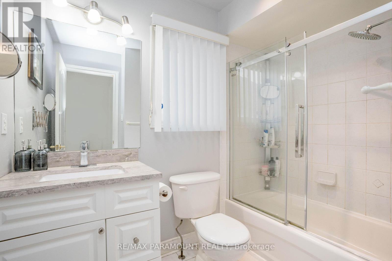 19 River Rock Crescent, Brampton, Ontario  L7A 2V2 - Photo 23 - W12408100