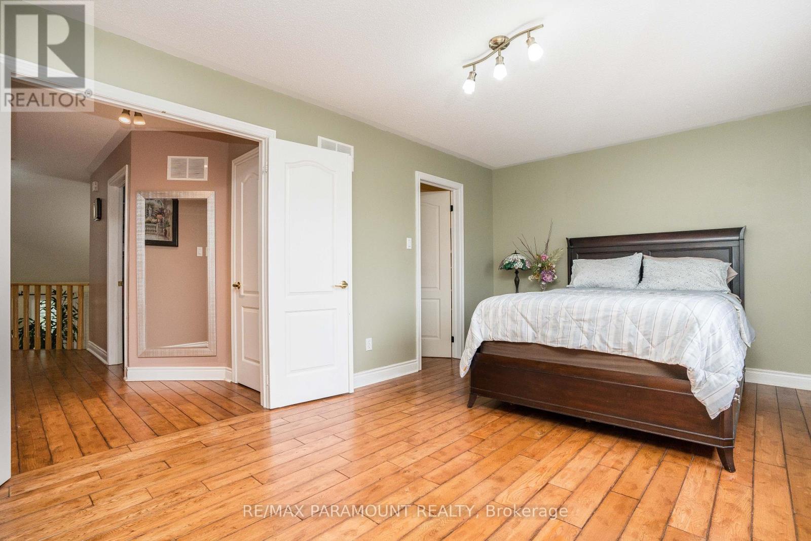 19 River Rock Crescent, Brampton, Ontario  L7A 2V2 - Photo 26 - W12408100