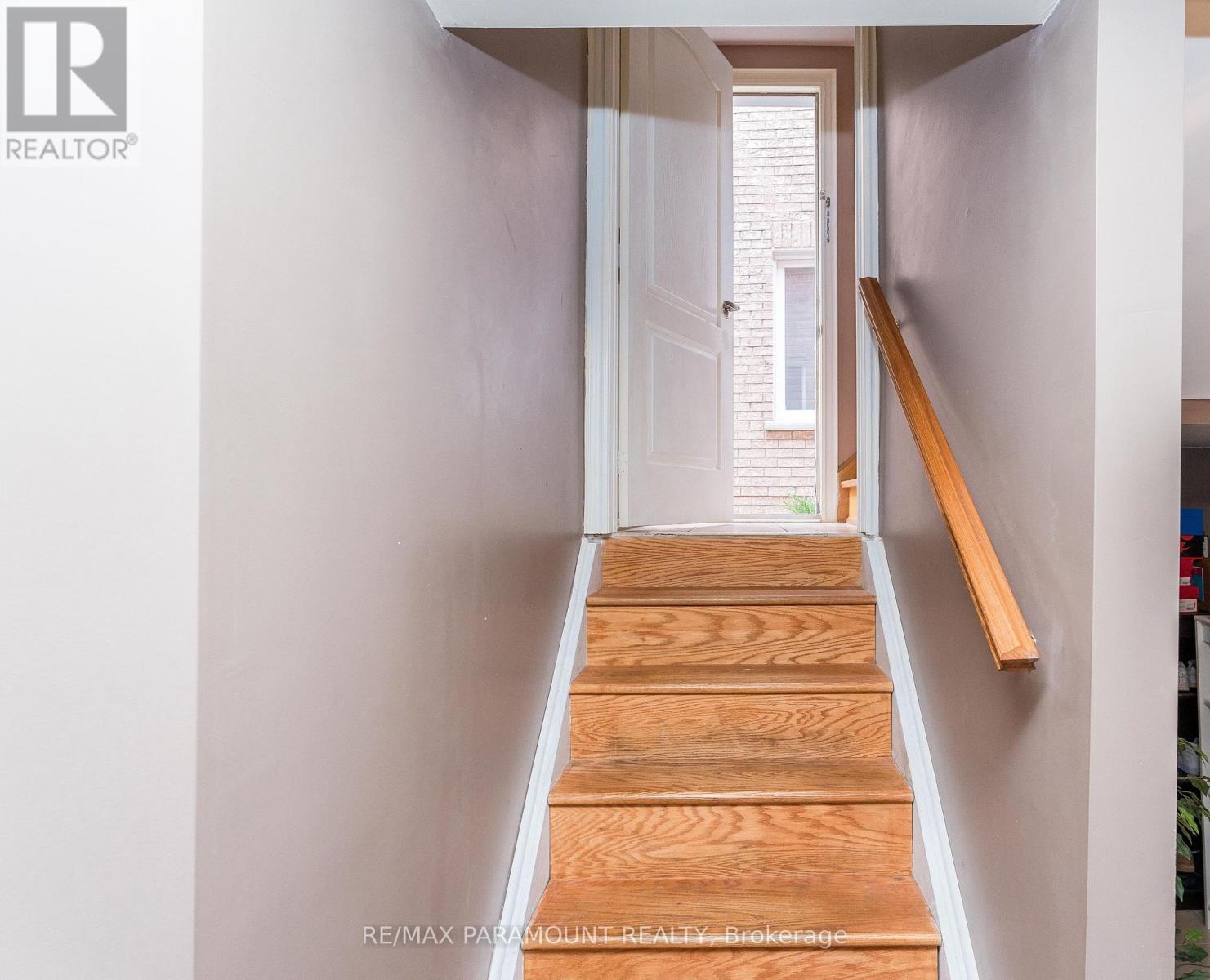 19 River Rock Crescent, Brampton, Ontario  L7A 2V2 - Photo 34 - W12408100