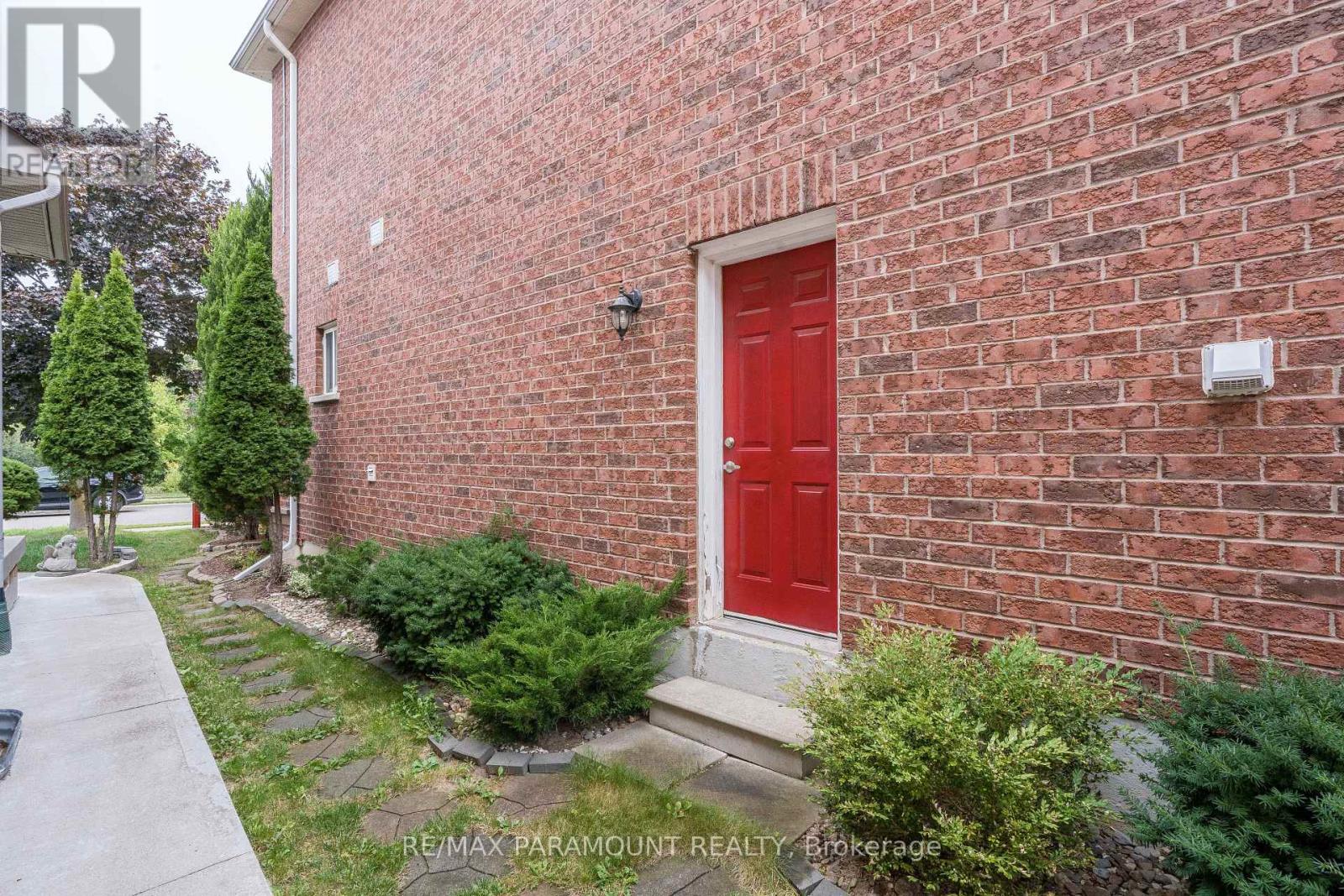19 River Rock Crescent, Brampton, Ontario  L7A 2V2 - Photo 44 - W12408100
