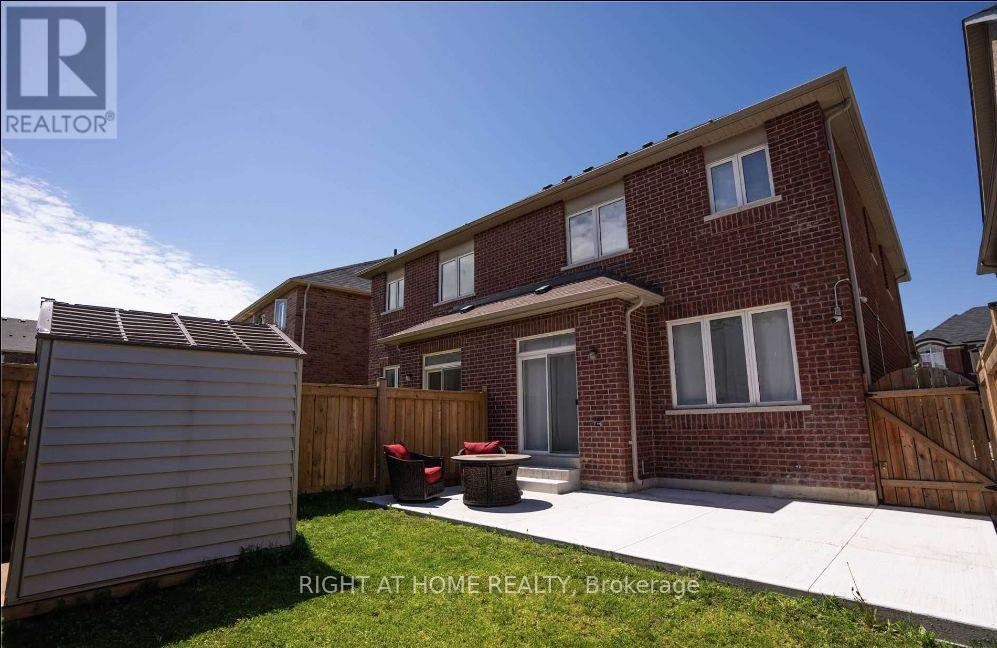 91 Templehill Road, Brampton, Ontario  L6R 3S1 - Photo 20 - W12408105