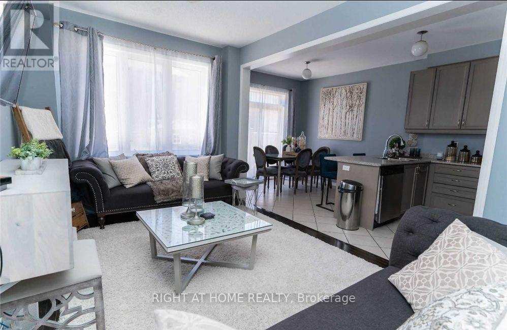 91 Templehill Road, Brampton, Ontario  L6R 3S1 - Photo 6 - W12408105