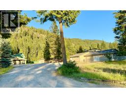 1700 Sandner Frontage Road Christina Lake