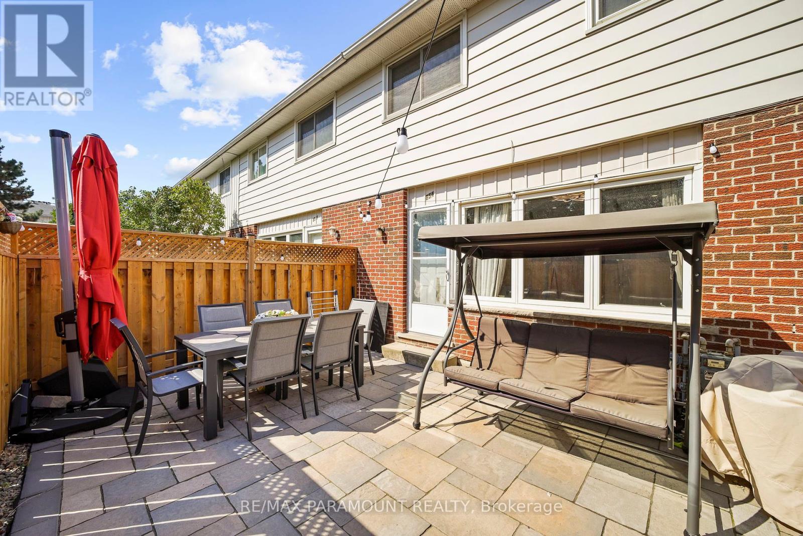 4 - 85 Albright Road, Hamilton, Ontario  L8K 6H1 - Photo 38 - X12408104