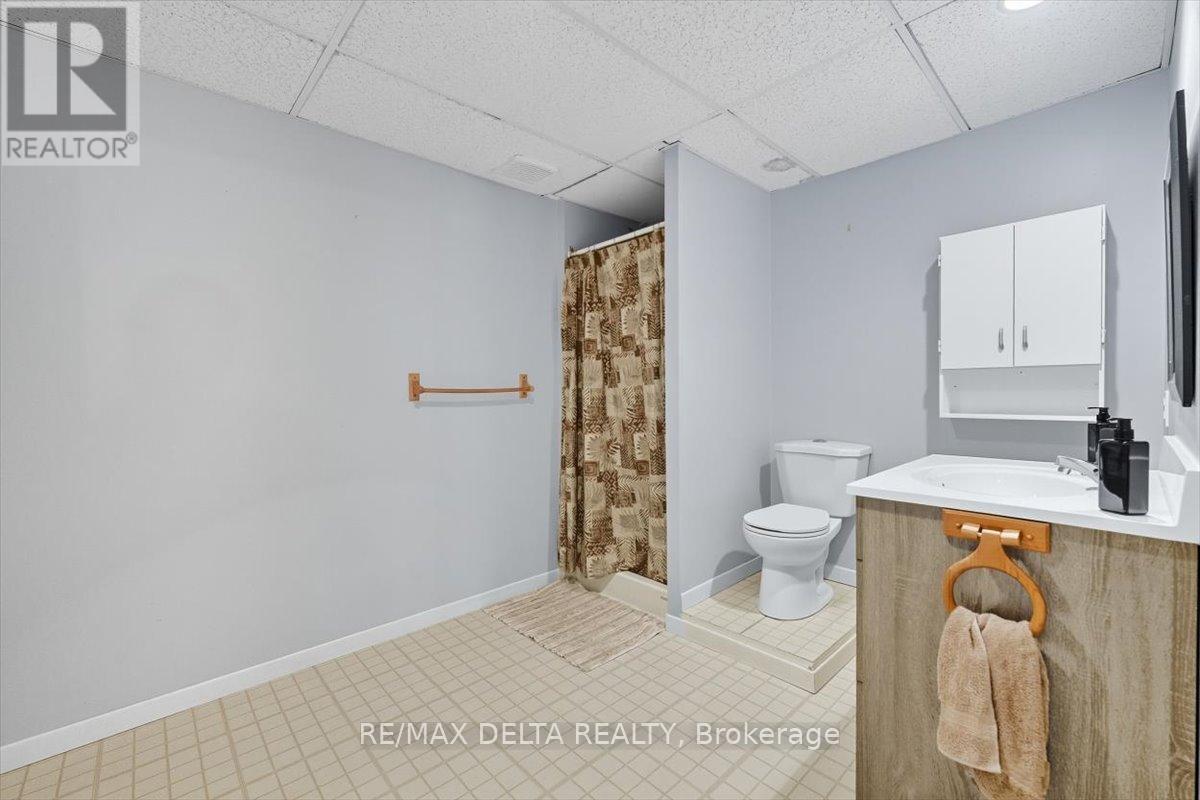 2768 Julie Street, Clarence-Rockland, Ontario  K4K 1M3 - Photo 26 - X12408123