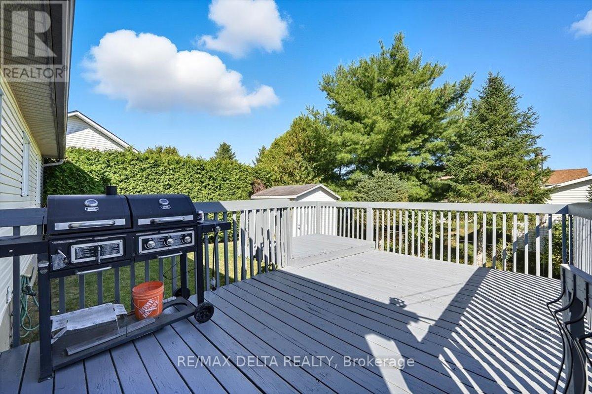 2768 Julie Street, Clarence-Rockland, Ontario  K4K 1M3 - Photo 28 - X12408123
