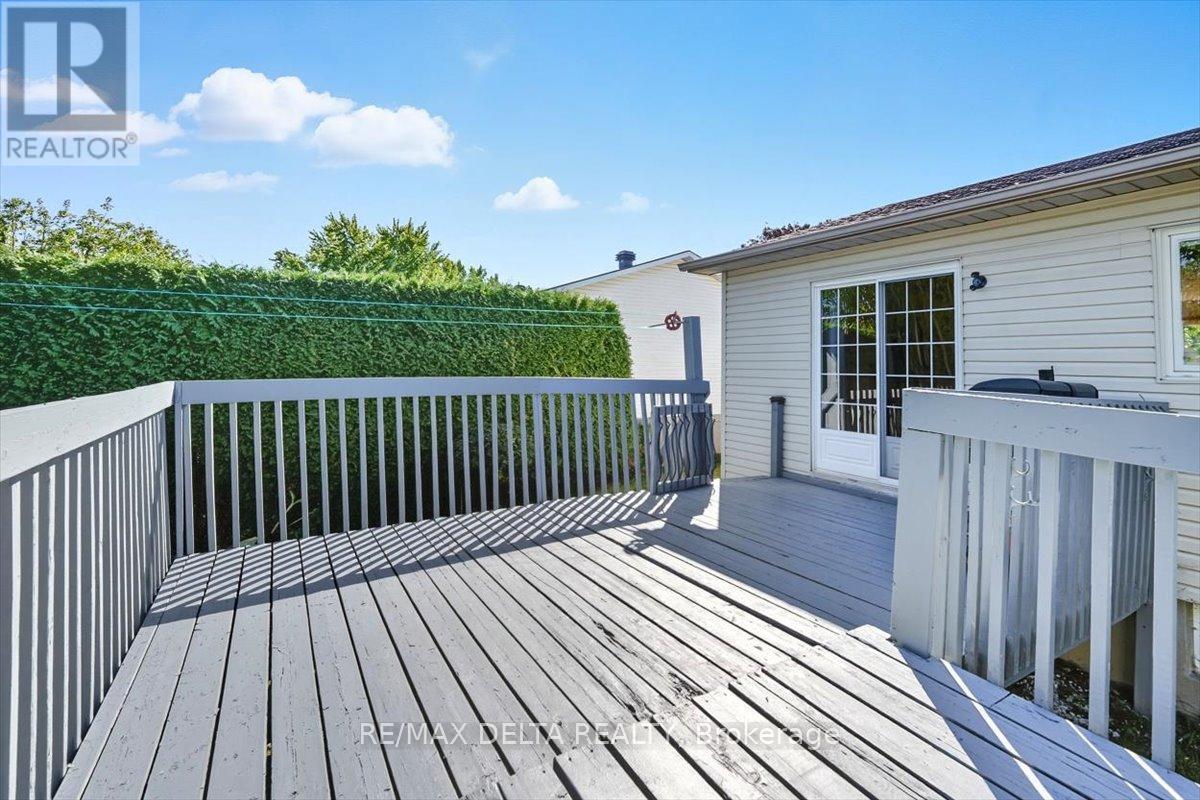 2768 Julie Street, Clarence-Rockland, Ontario  K4K 1M3 - Photo 30 - X12408123