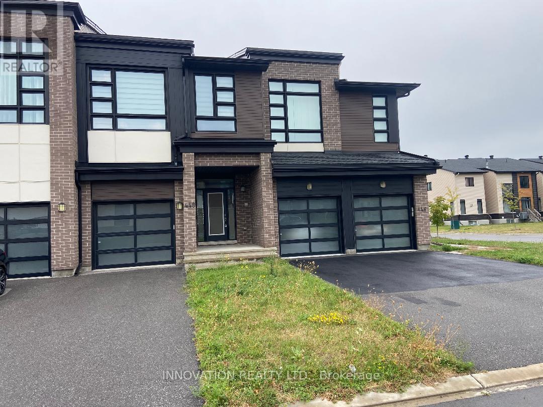 448 TRIDENT MEWS, Ottawa, Ontario