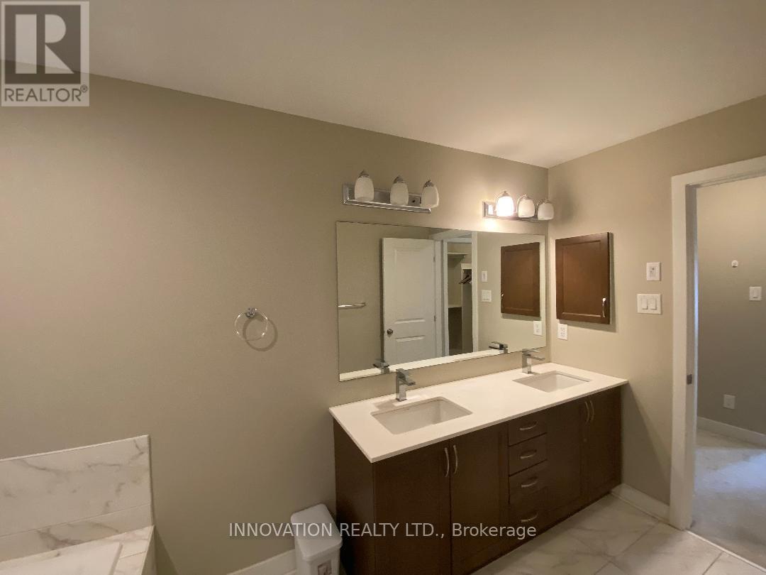 448 Trident Mews, Ottawa, Ontario  K1T 0T2 - Photo 32 - X12408153