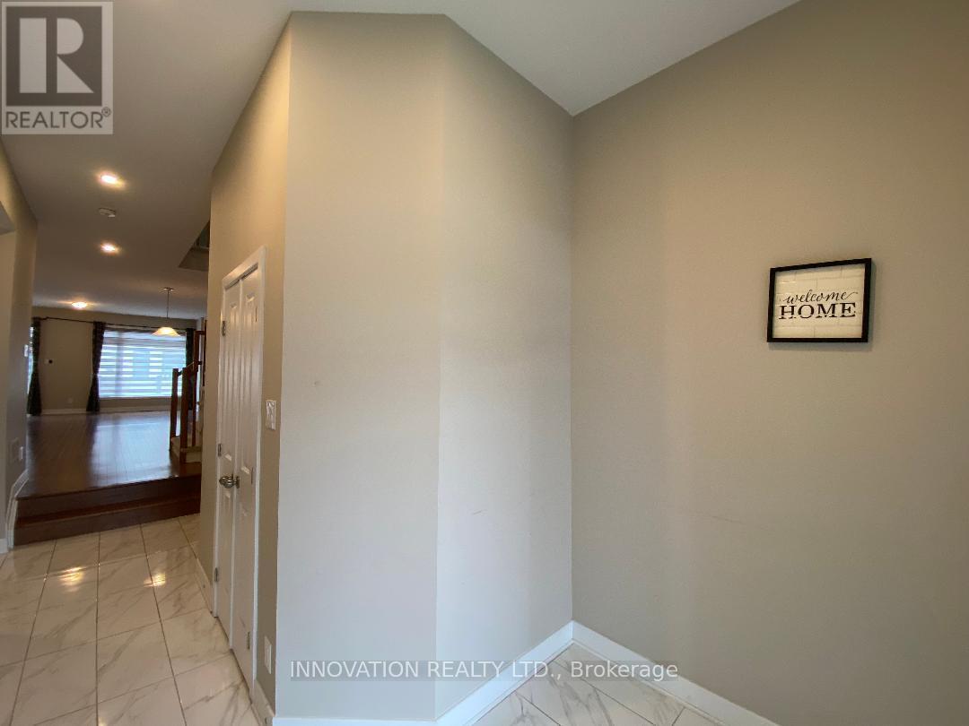 448 Trident Mews, Ottawa, Ontario  K1T 0T2 - Photo 4 - X12408153