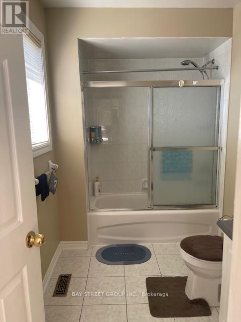 69 Ian Baron Avenue, Markham, Ontario  L3R 5R1 - Photo 5 - N12385415