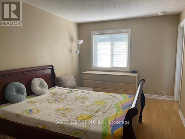 69 Ian Baron Avenue, Markham, Ontario  L3R 5R1 - Photo 10 - N12385415