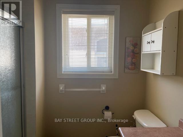 69 Ian Baron Avenue, Markham, Ontario  L3R 5R1 - Photo 9 - N12385415