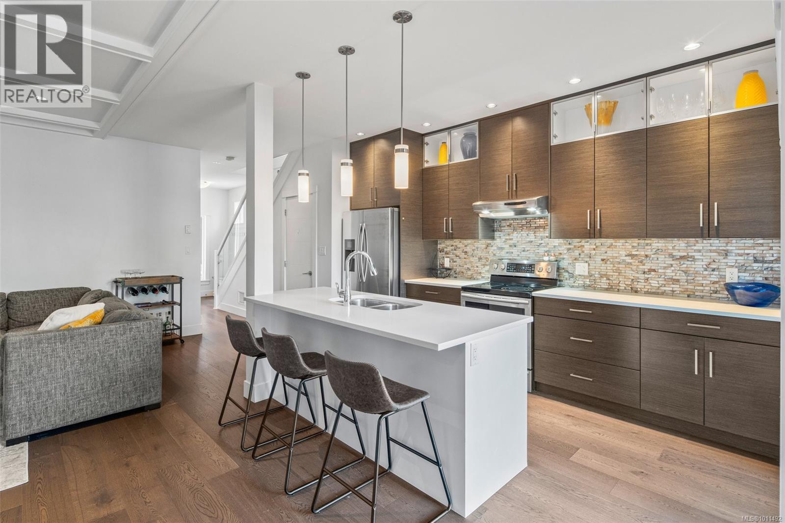 1314 Pembroke St, Victoria, British Columbia  V8R 1V3 - Photo 7 - 1011492