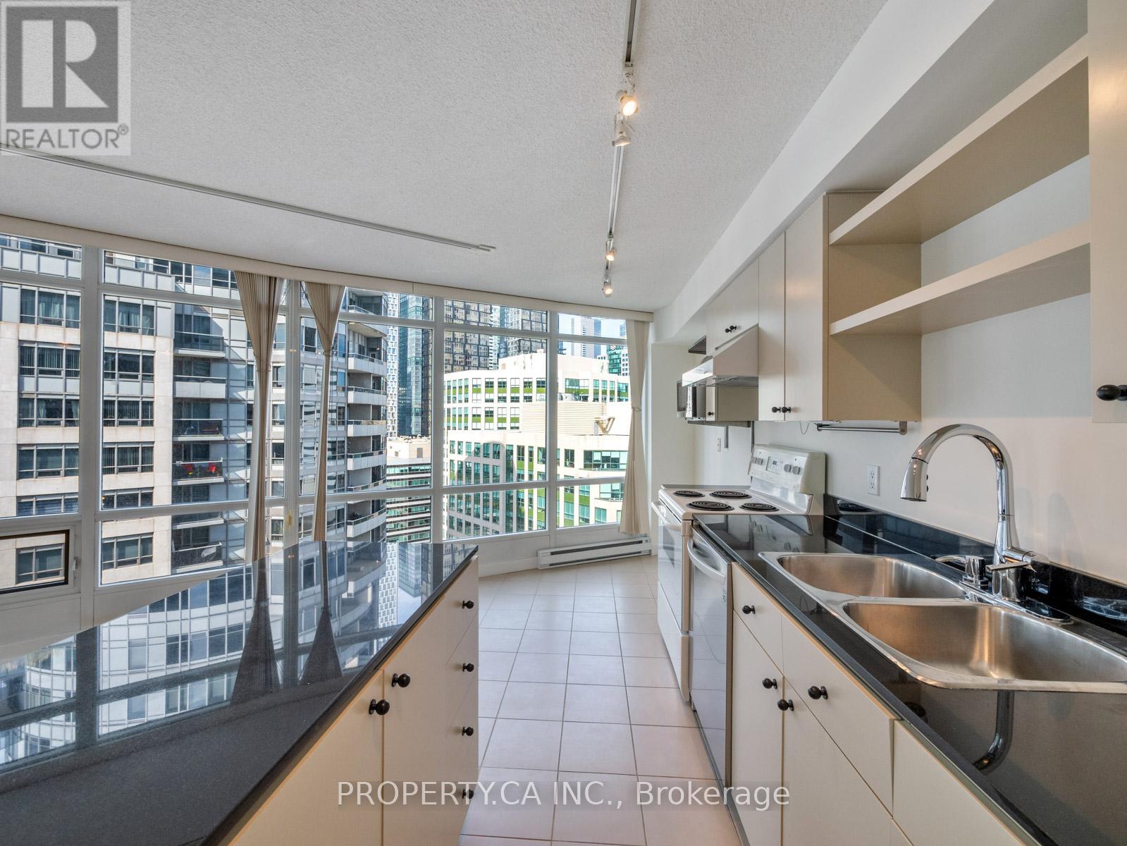 2110 - 361 Front Street W, Toronto, Ontario  M5V 3R5 - Photo 19 - C12408142