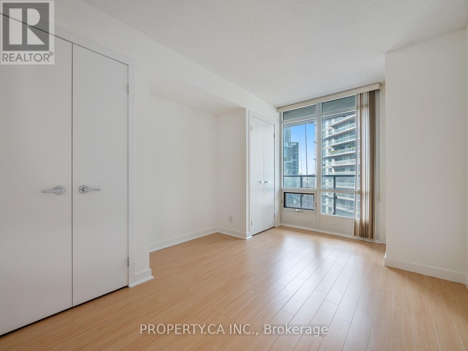 2110 - 361 Front Street W, Toronto, Ontario  M5V 3R5 - Photo 22 - C12408142