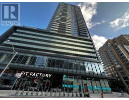 210 - 165 EGLINTON AVENUE E-182;