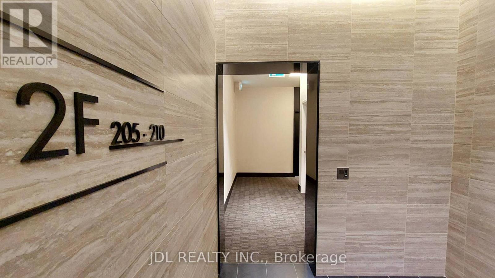 210 - 165 Eglinton Avenue E, Toronto, Ontario  M4P 1J4 - Photo 3 - C12408145
