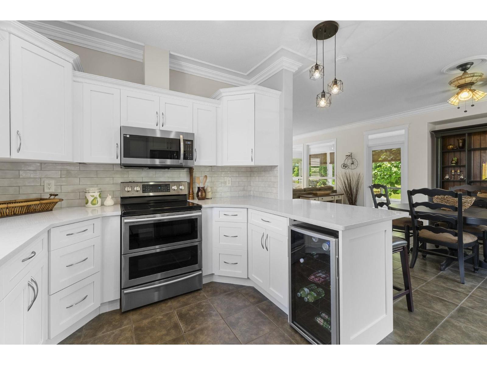 41446 Yarrow Central Road, Yarrow, Yarrow, British Columbia  V2R 5G5 - Photo 8 - R3047901