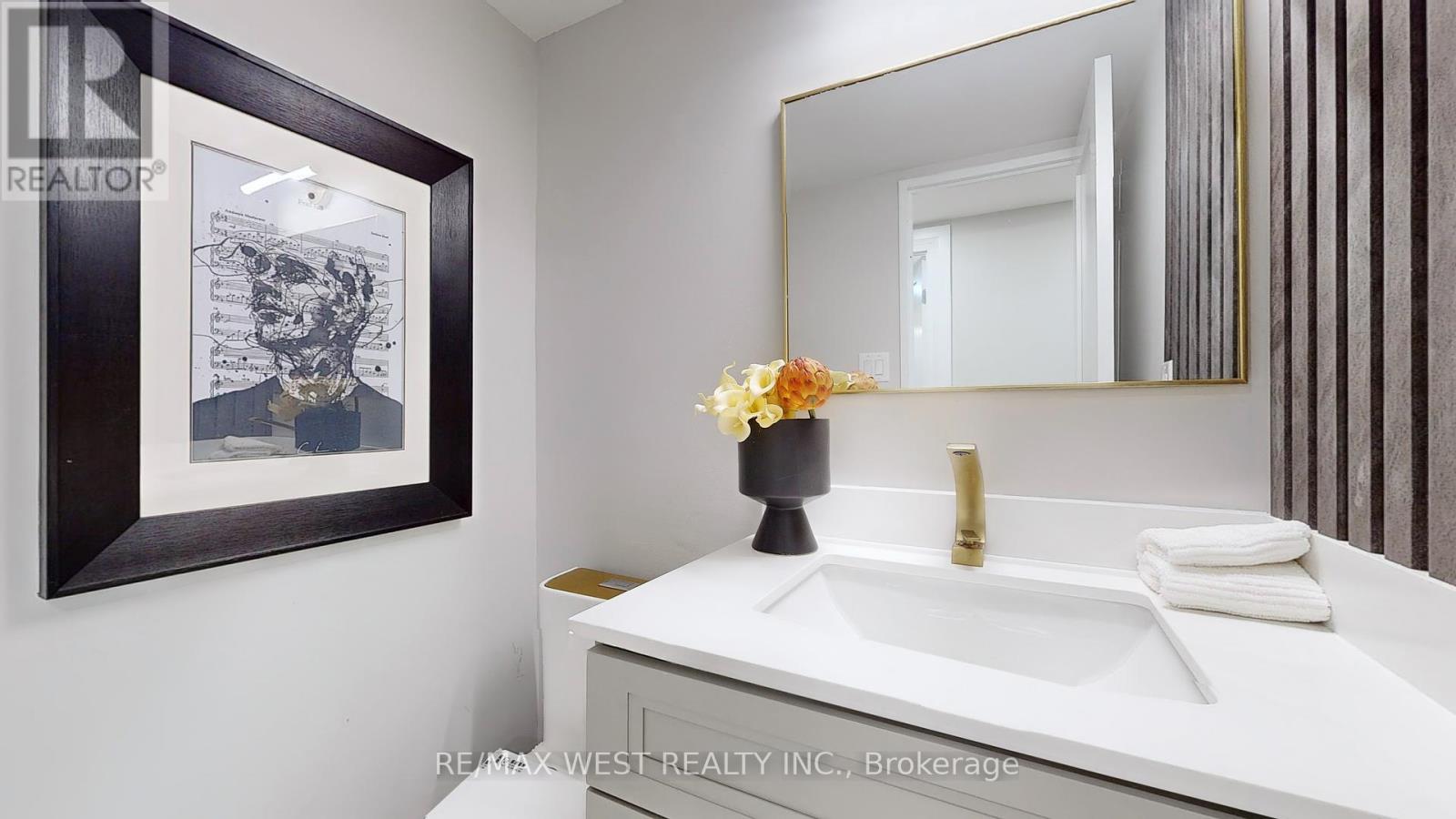 1108 - 1555 Finch Avenue E, Toronto (Don Valley Village), Ontario  M2J 4X9 - Photo 24 - C12404436