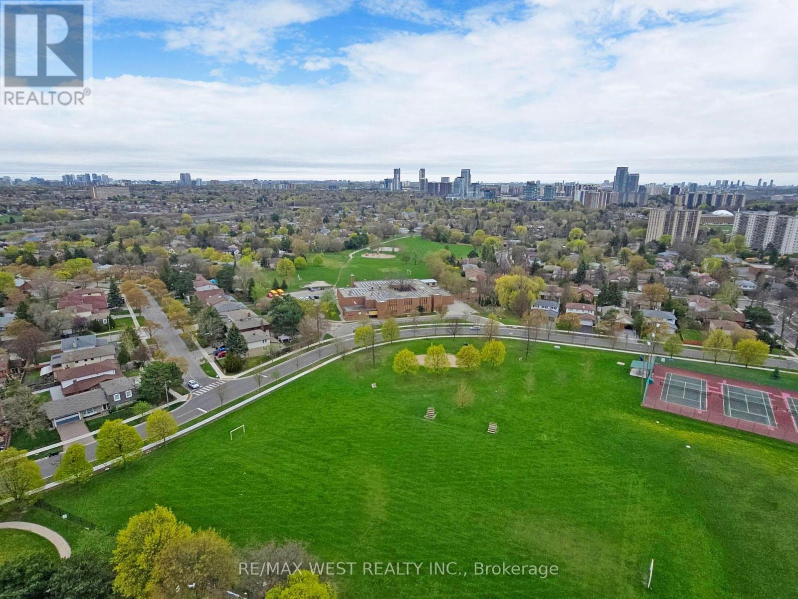 1108 - 1555 Finch Avenue E, Toronto (Don Valley Village), Ontario  M2J 4X9 - Photo 50 - C12404436